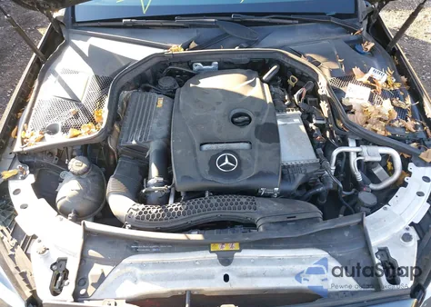 2016 Mercedes-Benz C 300 из США, поврежденный, VIN 55SWF4JB7GU077491